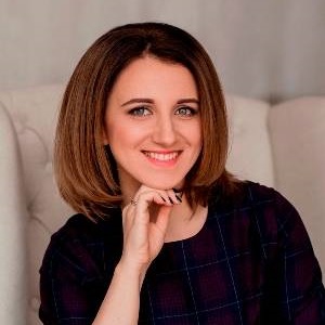 Анна Шуст Анна Шуст